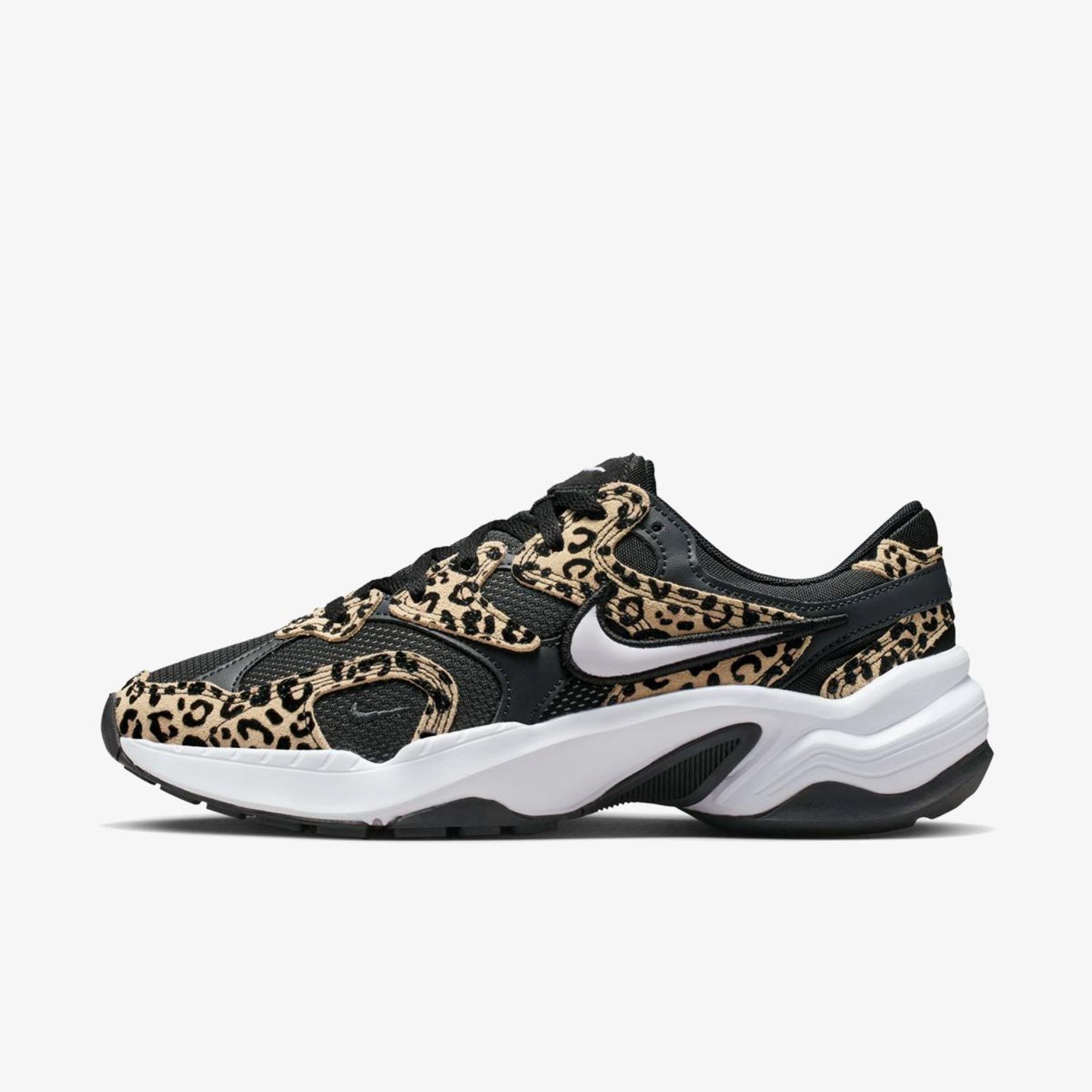 Жіночі кросівки NIKE W AL8 HV6175-001