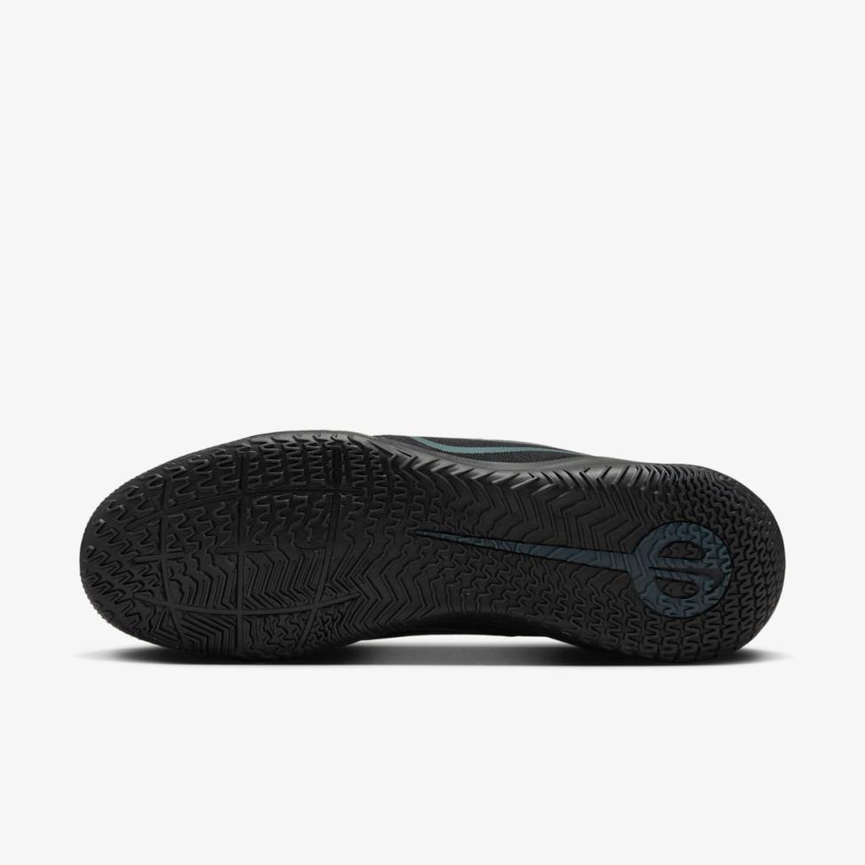 Чоловічі бутси NIKE LEGEND 10 CLUB IC DV4343-002
