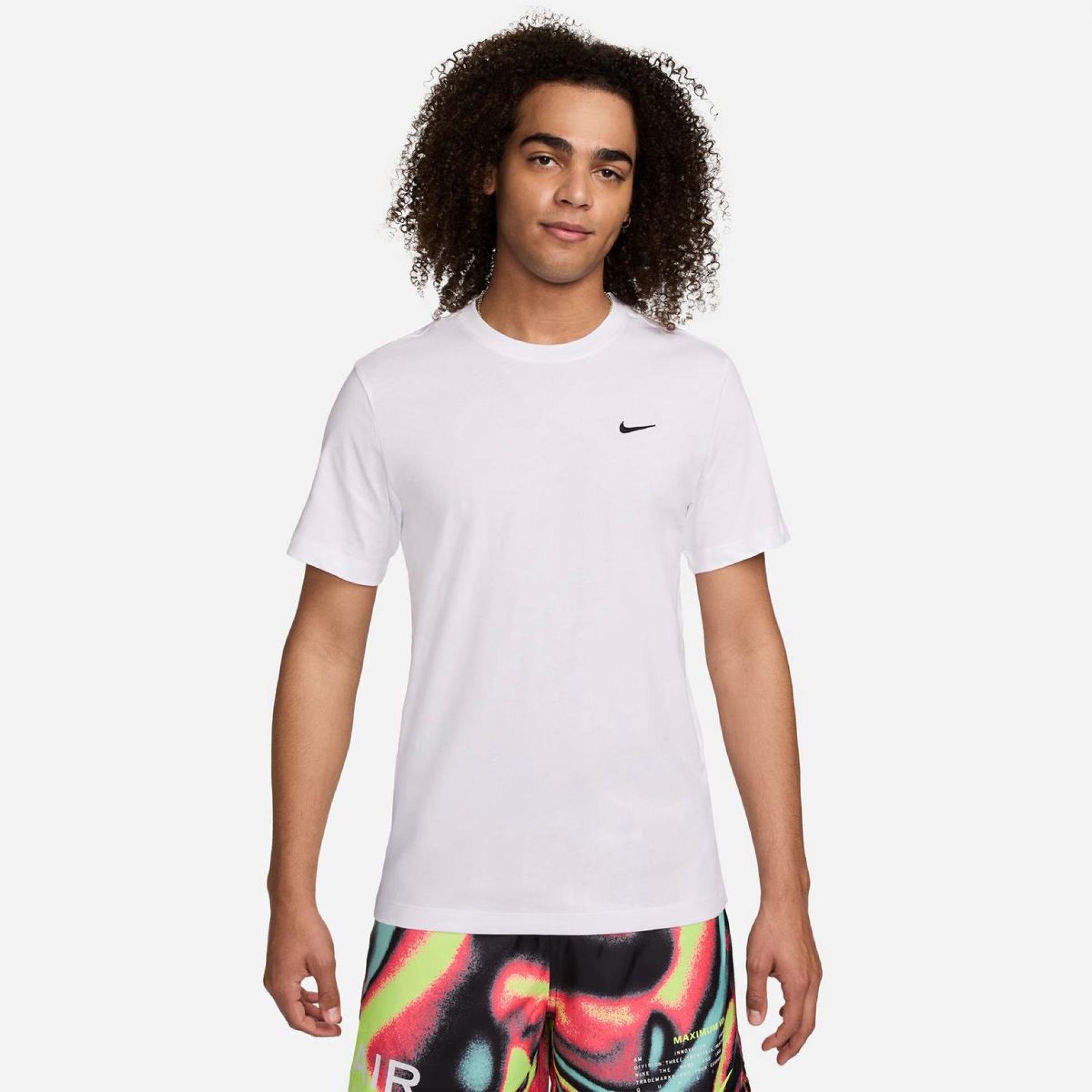 Чоловіча футболка NIKE M NSW TEE NK EMBRD SWSH FS BV0507-100