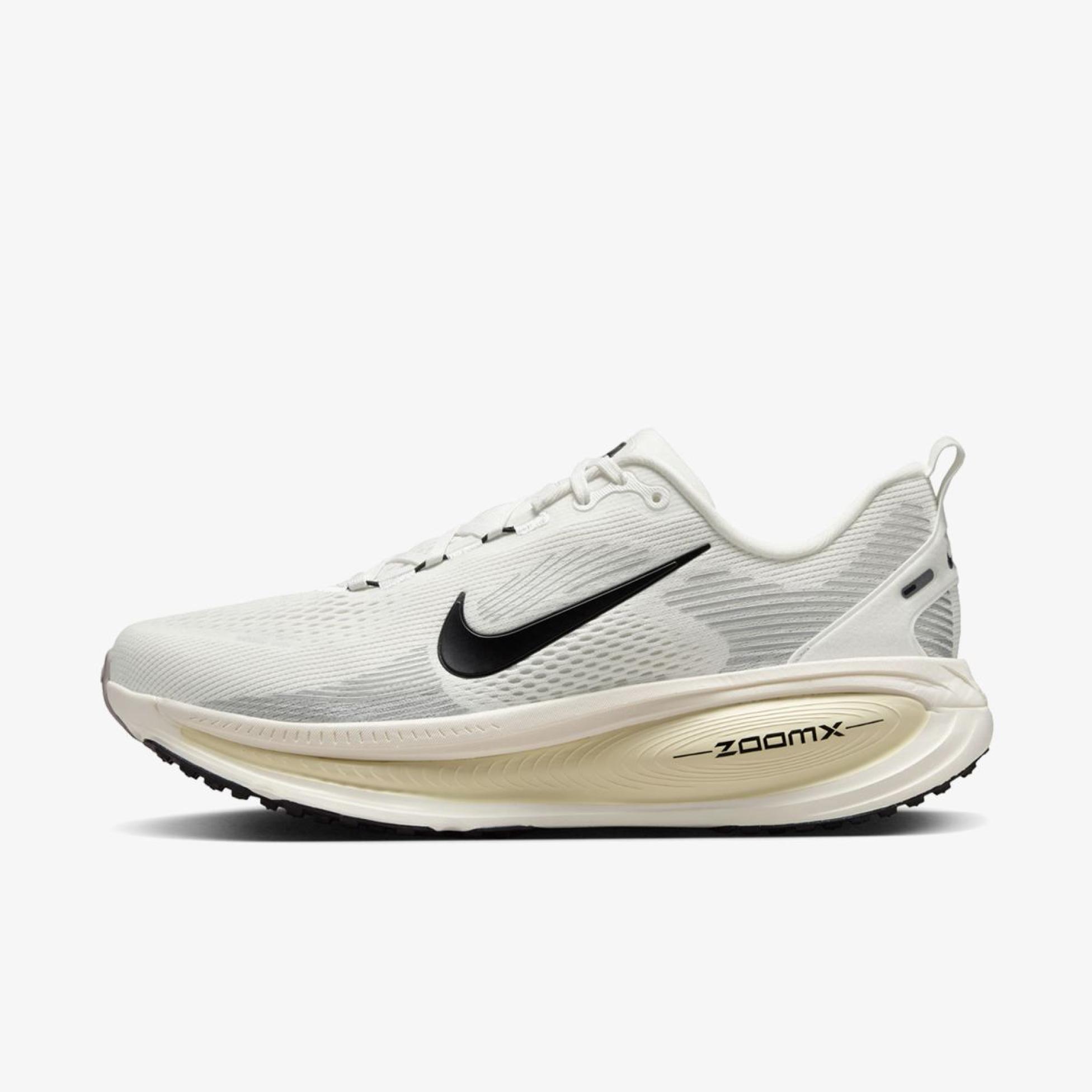 Мужские кроссовки NIKE VOMERO 18 COCONUT MILK HM6803-101