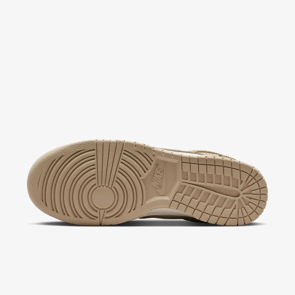 Жіночі кросівки NIKE WMNS DUNK LOW LINEN / METALLIC GOLD IO4244-101