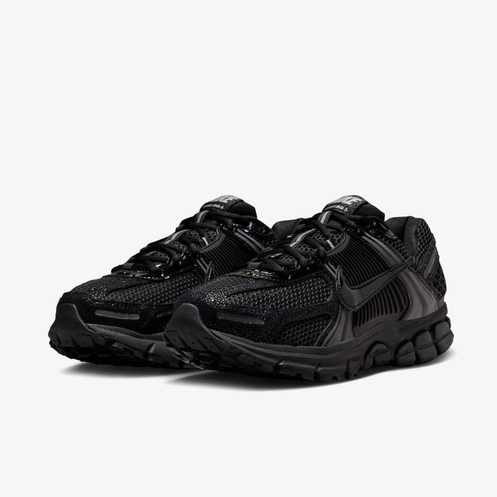 Жіночі кросівки NIKE W ZOOM VOMERO 5 II6236-001_image_5