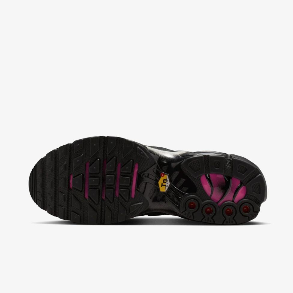 Жіночі кросівки NIKE AIR MAX PLUS IQ0280-010