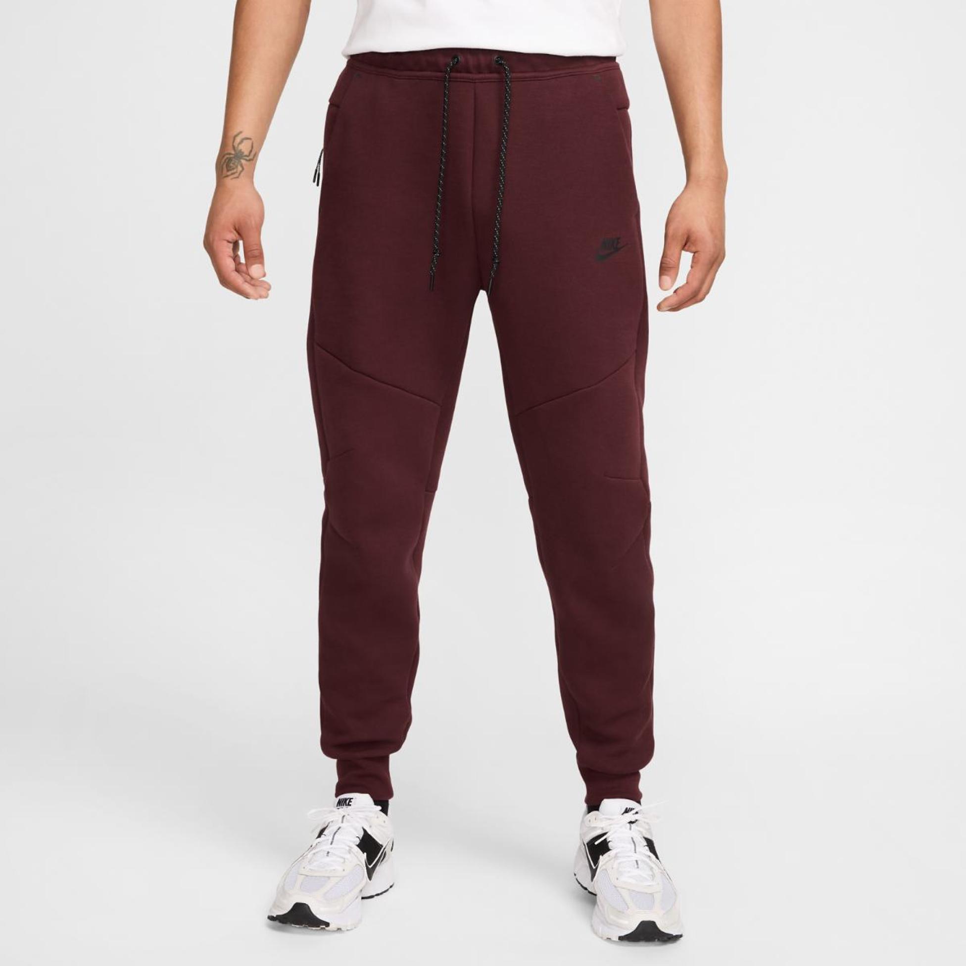 Чоловічі штани NIKE TECH FLEECE HV0959-652