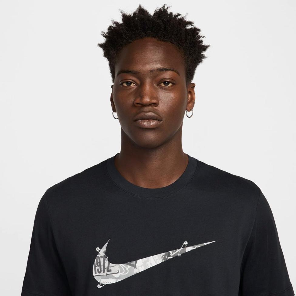Чоловіча футболка NIKE DRI-FIT RUNNING ENERGY HJ3658-010_image_3