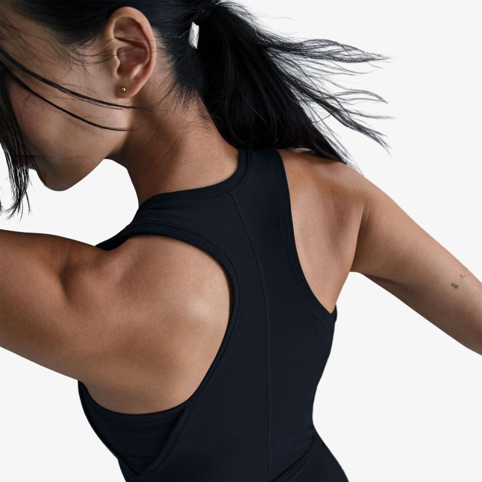 Жіноча майка NIKE VICTORY DRI-FIT FD5584-010