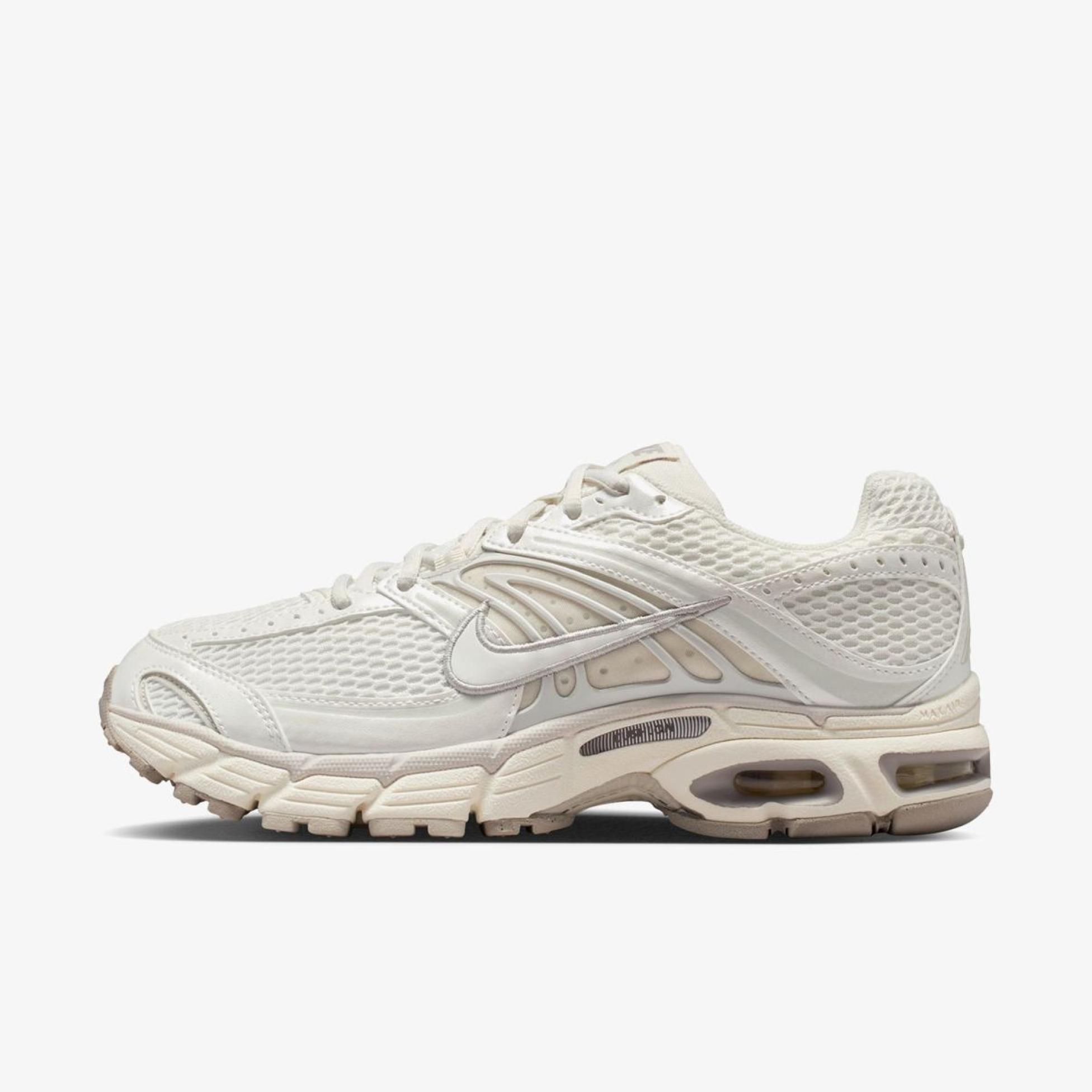 Жіночі кросівки NIKE AIR MAX MOTO 2K IQ0272-030