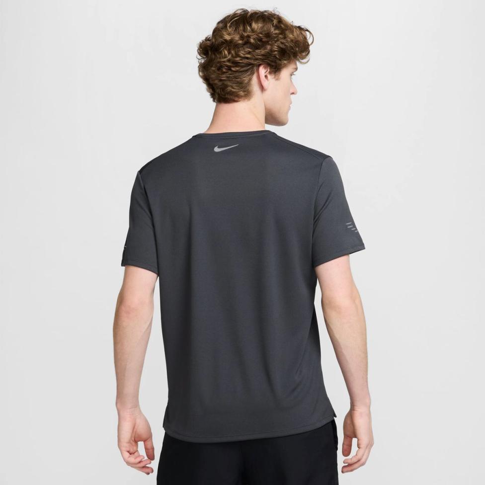 Чоловіча футболка NIKE DRI-FIT MILER FLASH IB4127-070