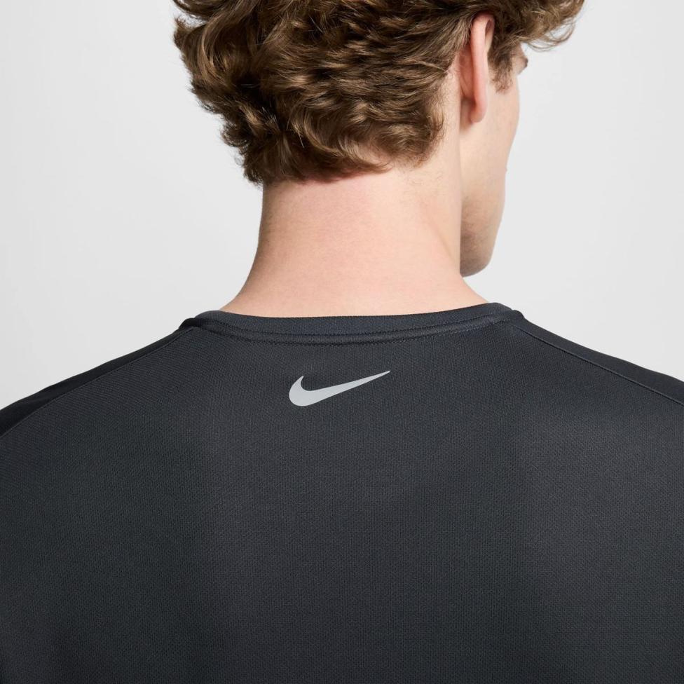 Чоловіча футболка NIKE DRI-FIT MILER FLASH IB4127-070_image_5
