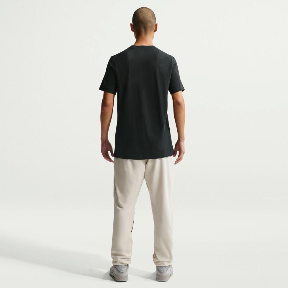 Чоловіча футболка NIKE U NSW TEE STD AIR PATCH IO9514-010_image_5