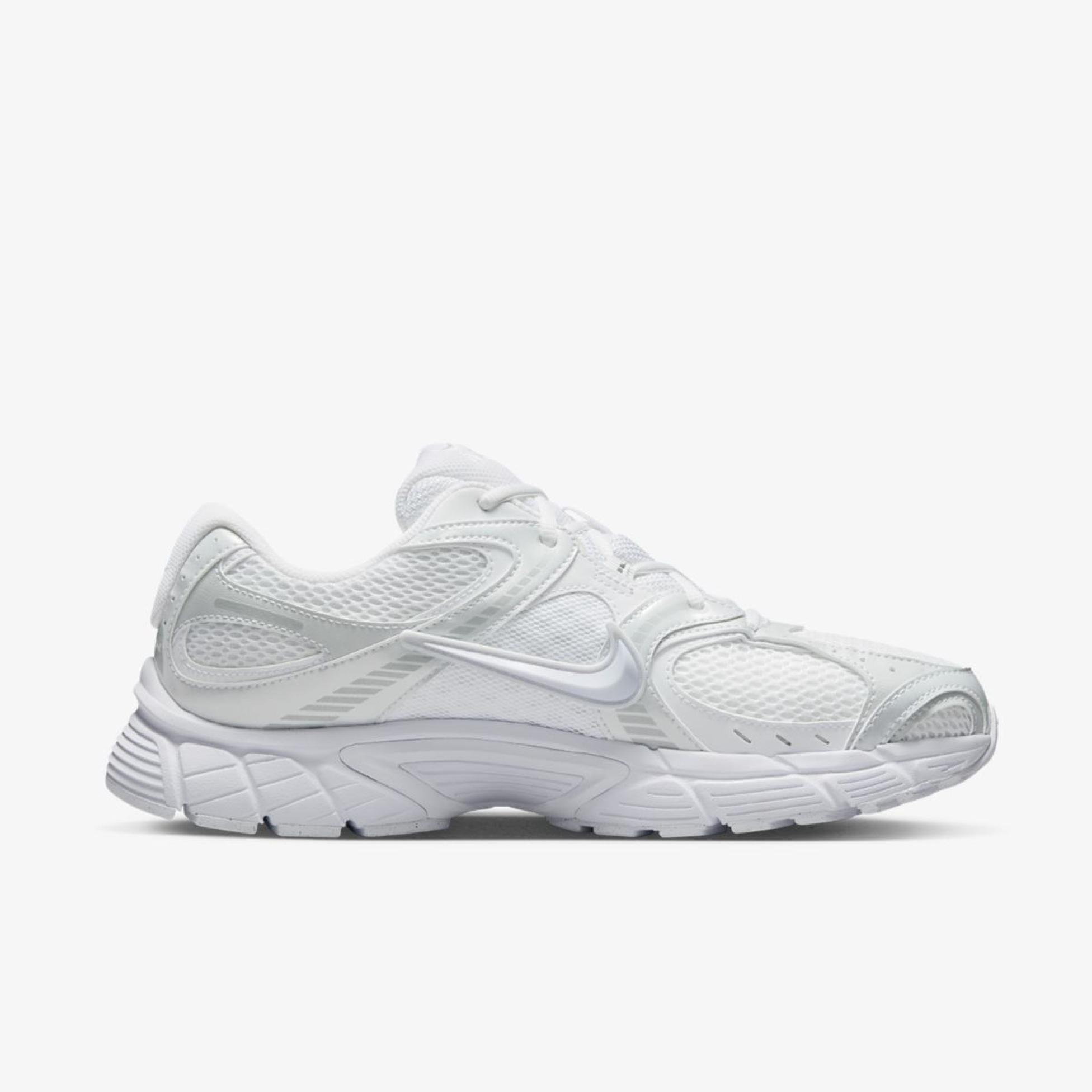 Чоловічі кросівки NIKE V5 RNR HJ5228-101