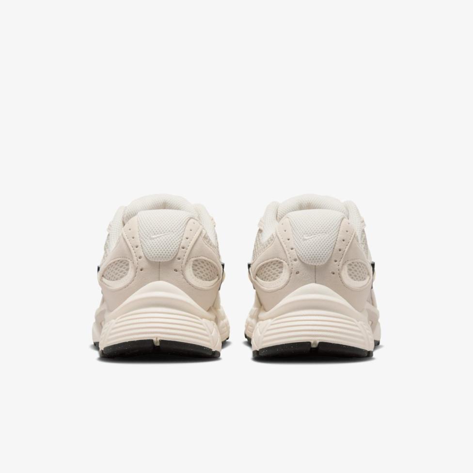 Жіночі кросівки NIKE W V5 RNR II6294-100_image_6