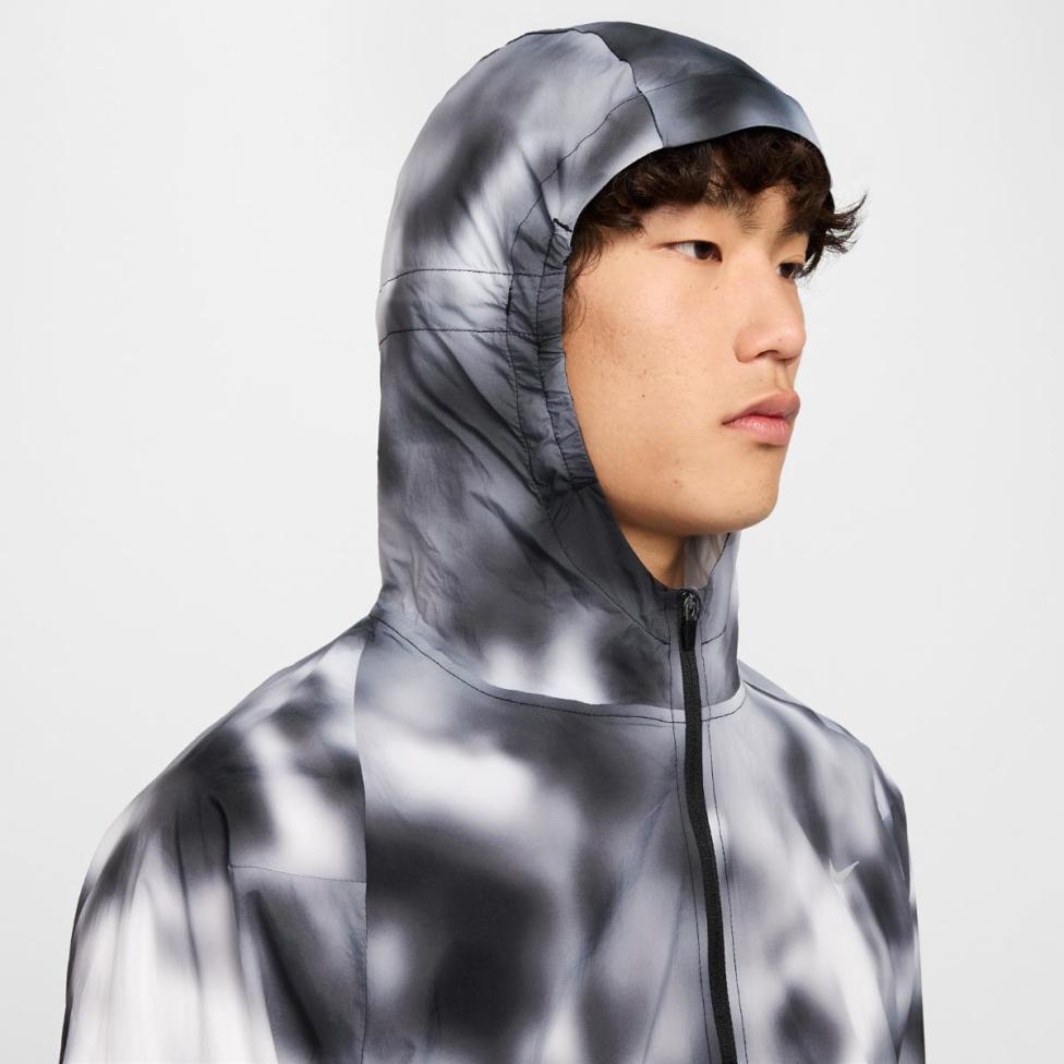 Чоловіча вітровка NIKE M NK UV RUN DIV AOP JKT HJ4142-010_image_8