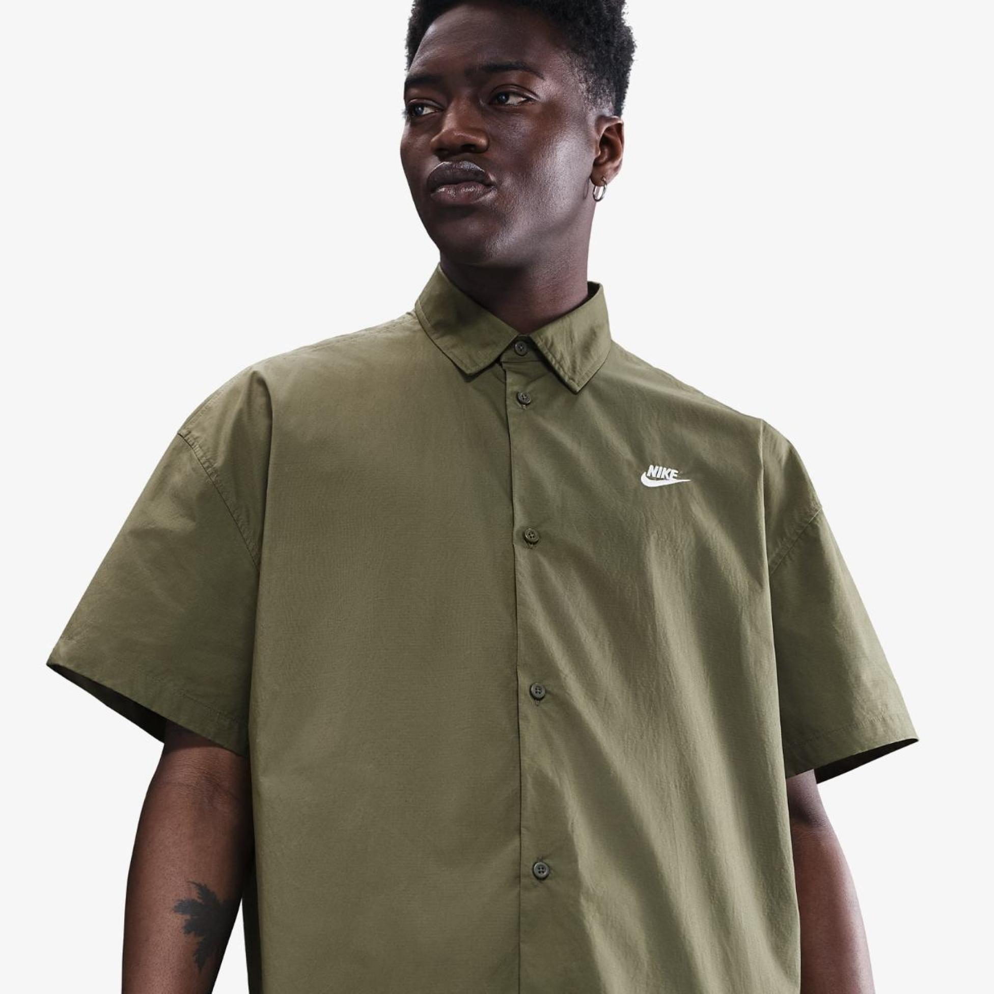 Чоловіча сорочка NIKE M NK CLUB SS BTN SHIRT OS HJ2026-222