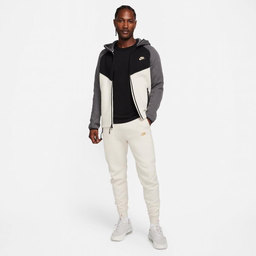 Чоловічі штани NIKE M TCH FLEECE JGGR FZ4710-104_image_9