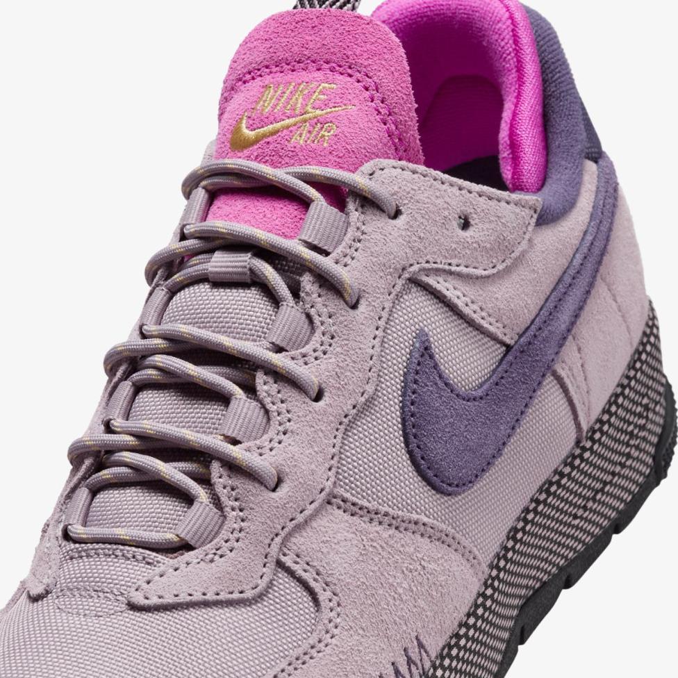 Жіночі кросівки NIKE W AIR FORCE 1 WILD FZ2600-200_image_7