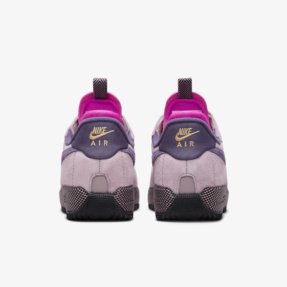Жіночі кросівки NIKE W AIR FORCE 1 WILD FZ2600-200_image_6