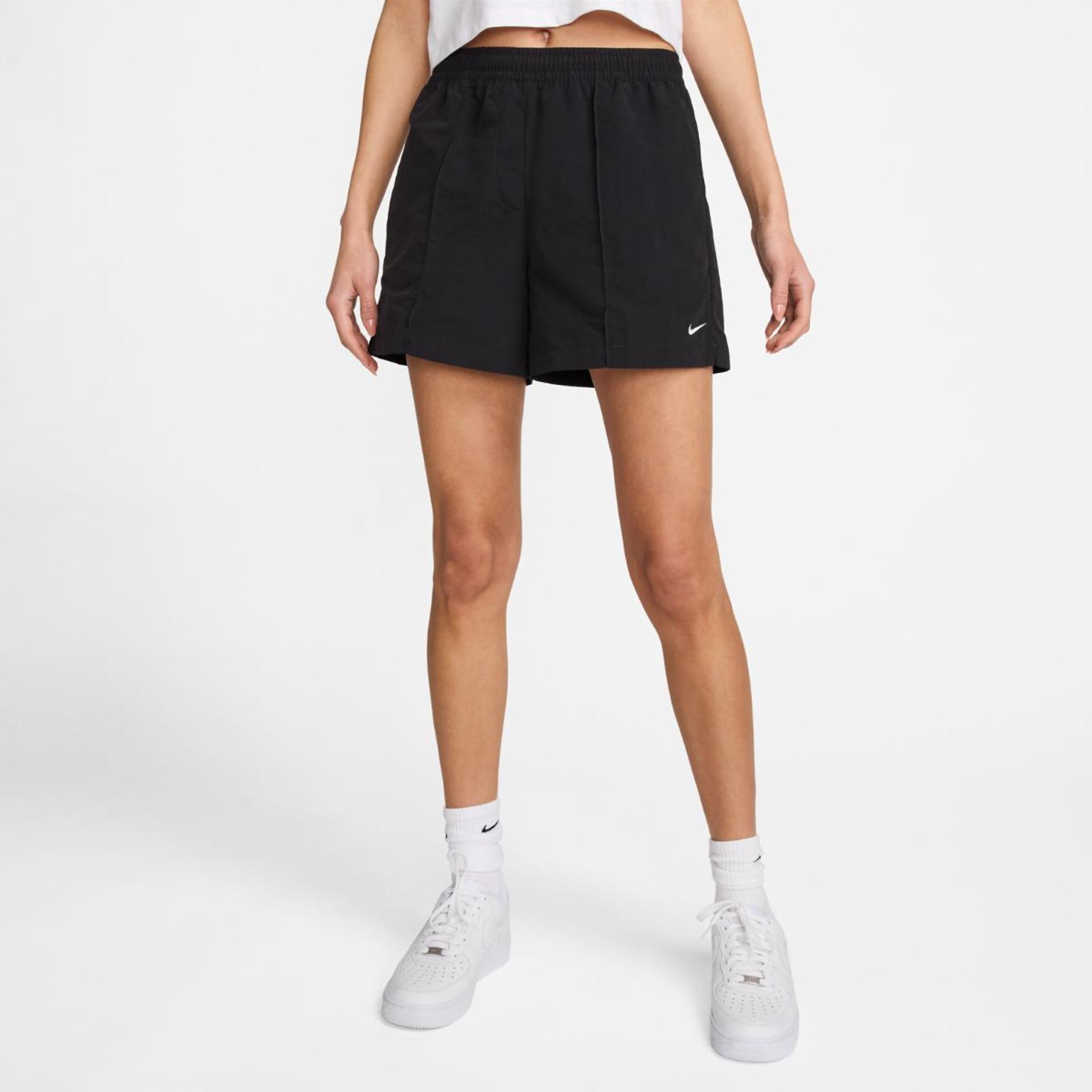 Жіночі шорти NIKE W NSW ESSNTL MR 5IN WVN SHRT FV6622-010