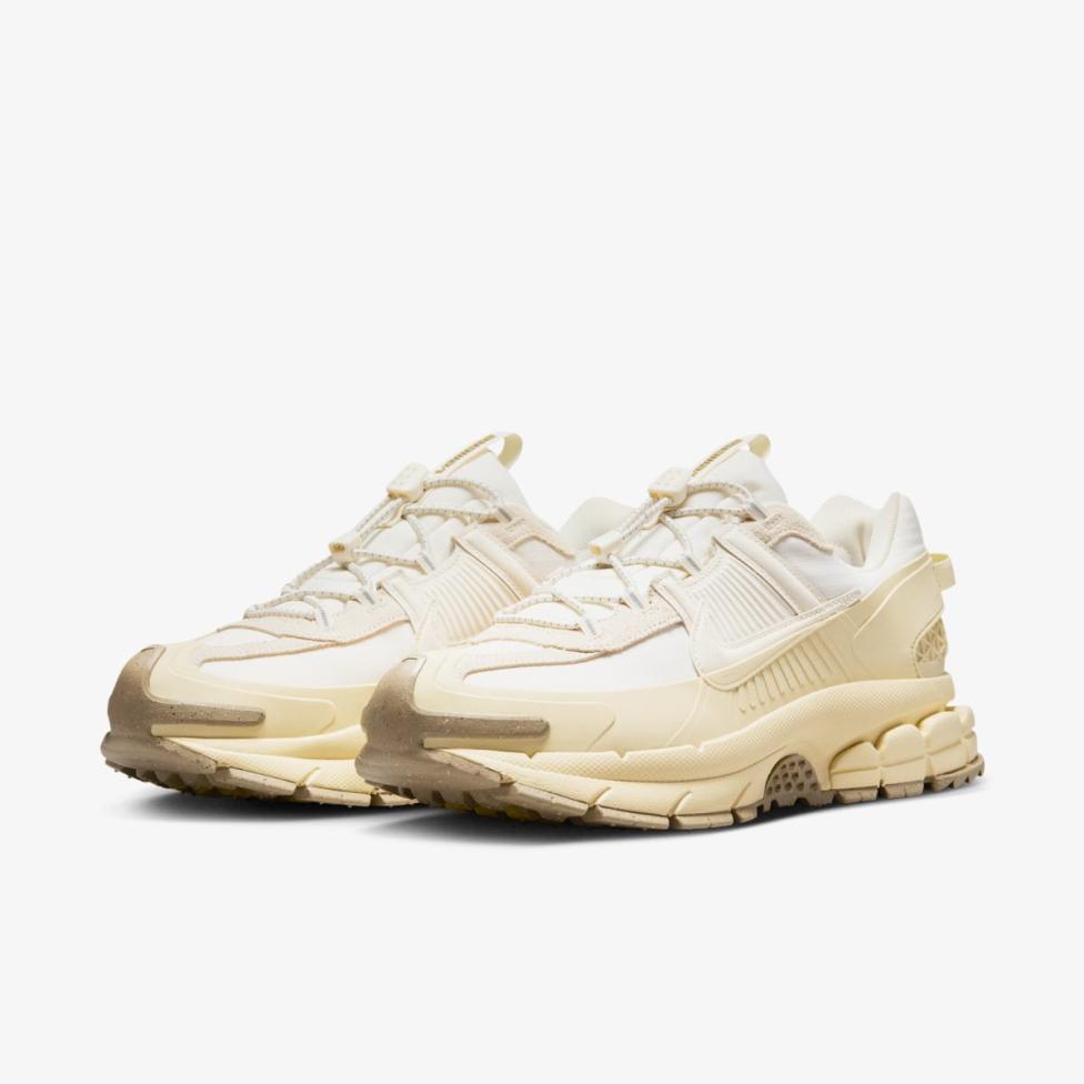 Чоловічі кросівки NIKE ZOOM VOMERO ROAM FV2295-101_image_5