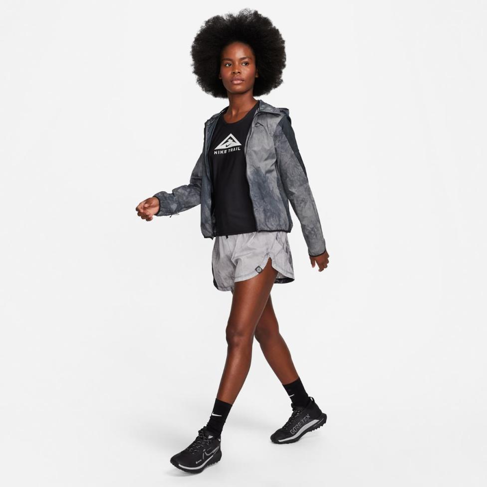 Женская ветровка NIKE W TRAIL REPEL JKT FN6853-010_image_9