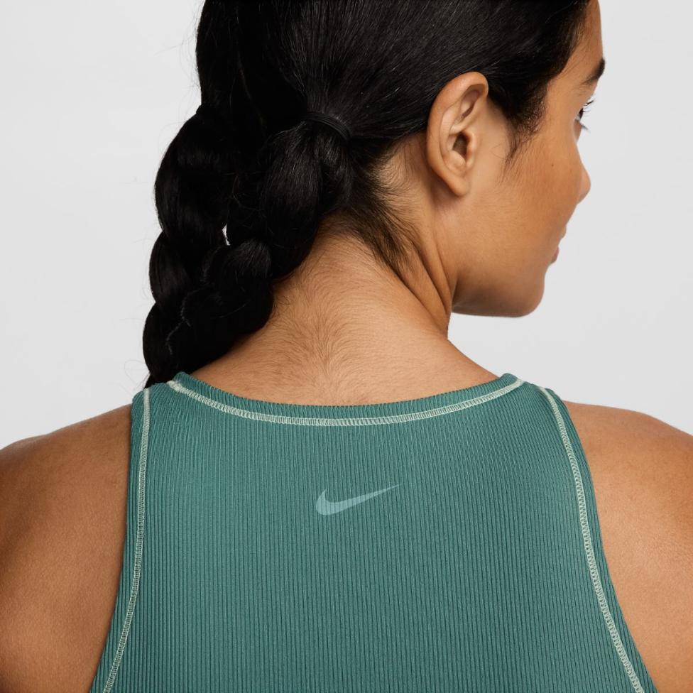Жіноча майка NIKE W ONE FITTED Dri-FIT RIB TANK NV FN3077-361_image_4