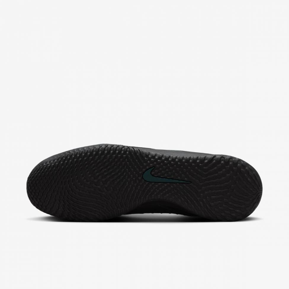 Чоловічі бутси NIKE PHANTOM GX II ACADEMY IC FJ2581-002