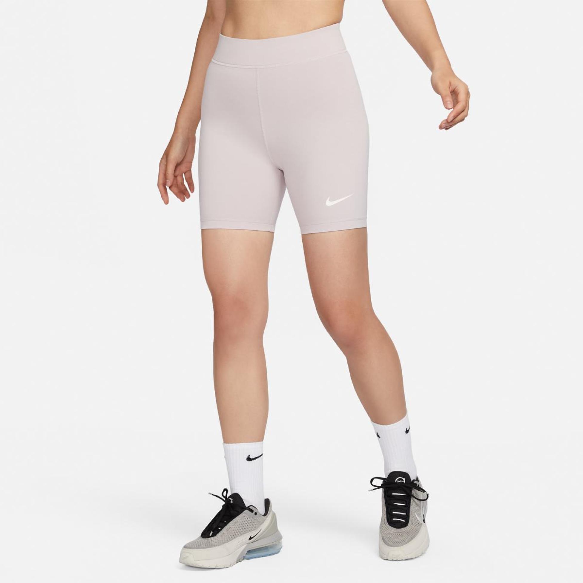 Жіночі шорти NIKE W NSW CLSC HR 8IN SHORT DV7797-019