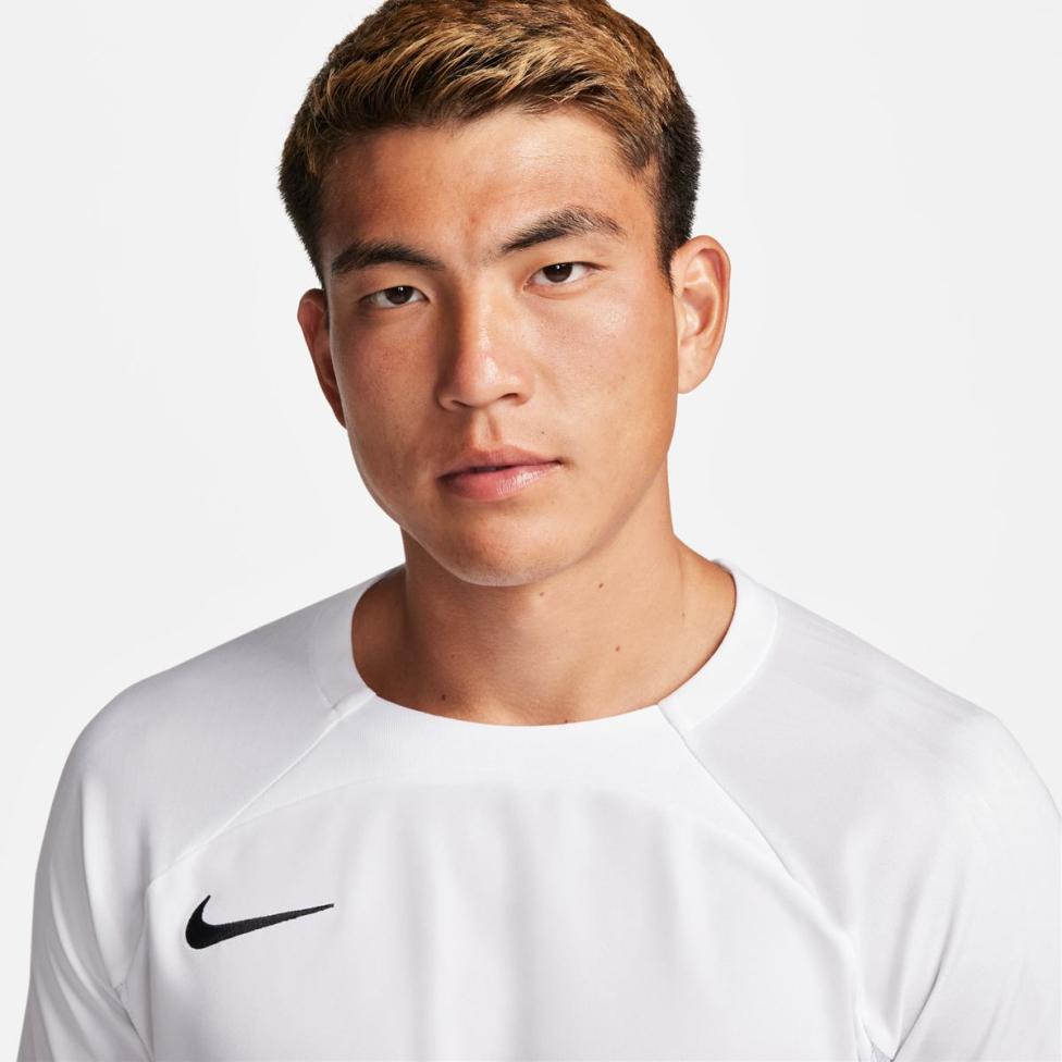 Чоловіча футболка NIKE M NK DF STRKE III JSY SS DR0889-100_image_3