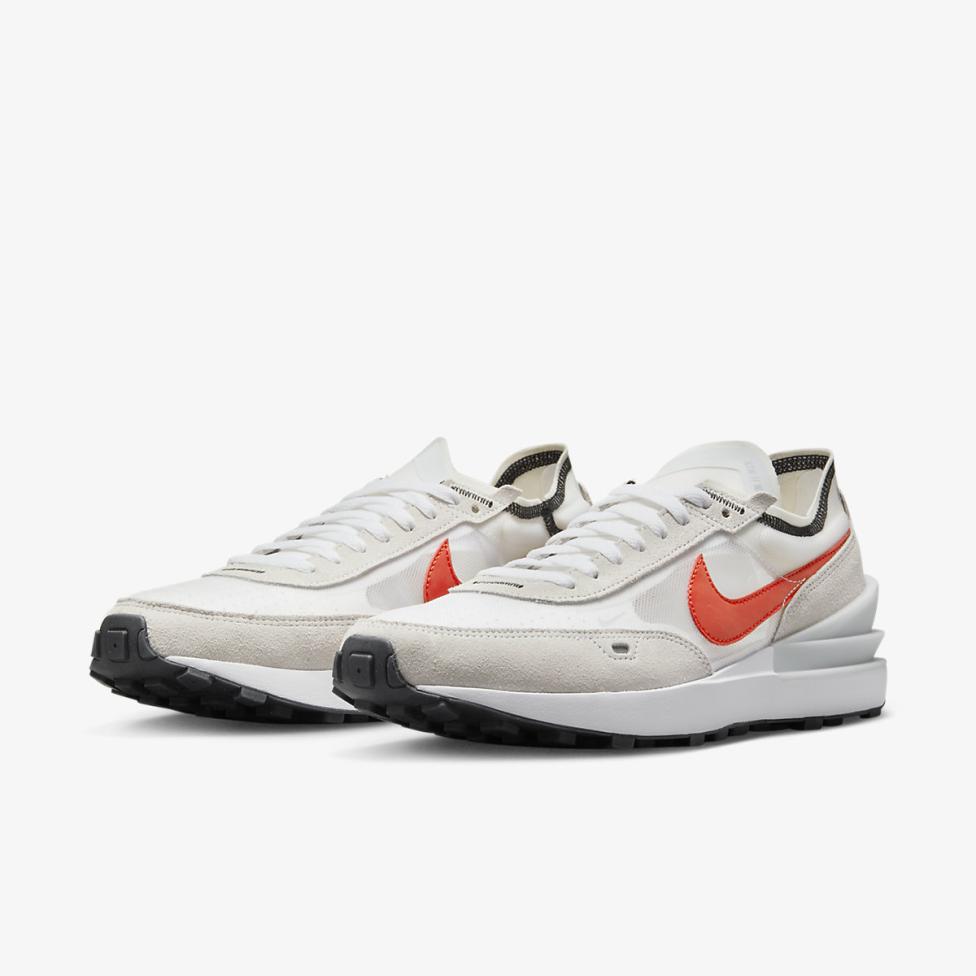 Чоловічі кросівки NIKE WAFFLE ONE DA7995-104_image_5