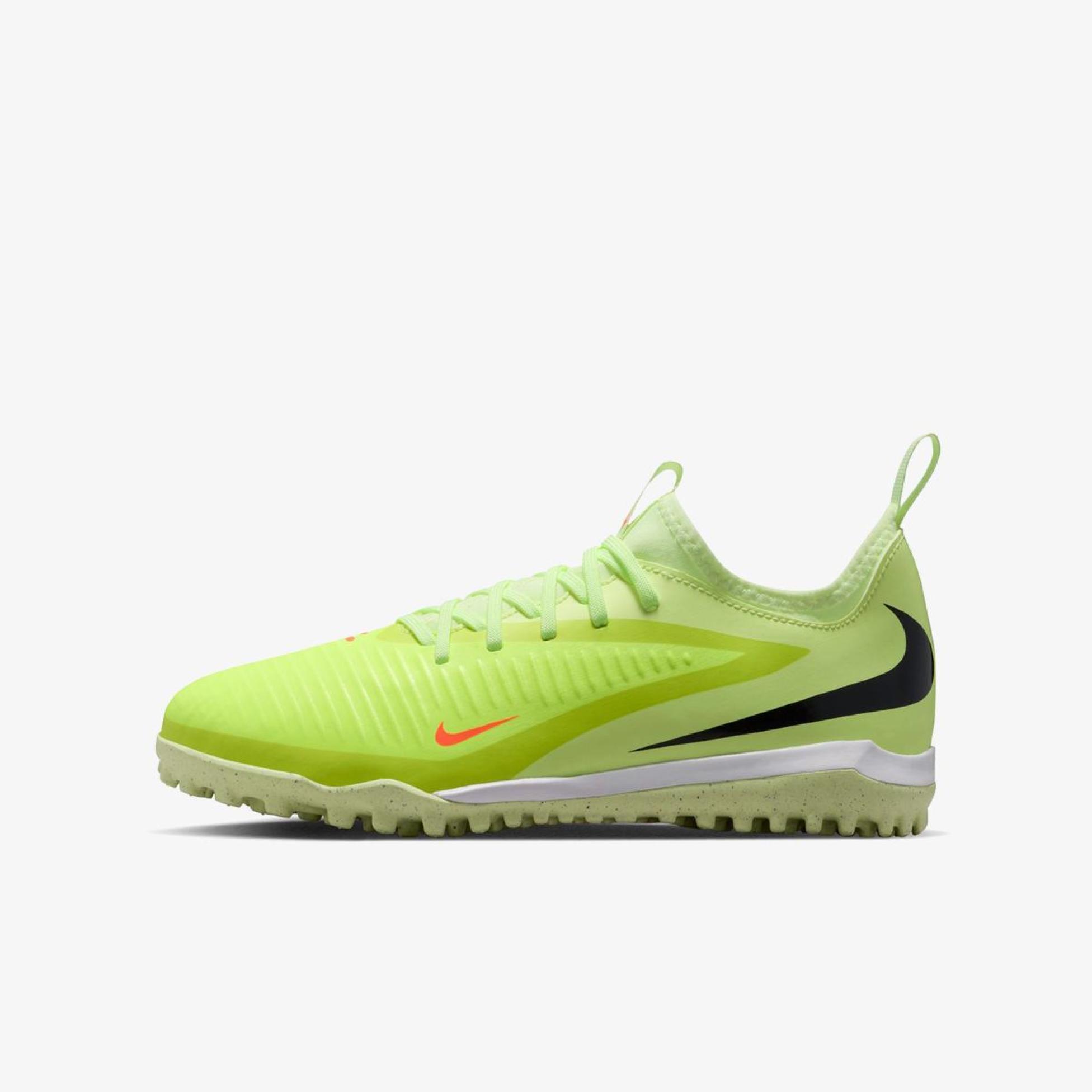Дитячі бутси NIKE JR PHANTOM 6 LOW ACAD TF HQ2038-800