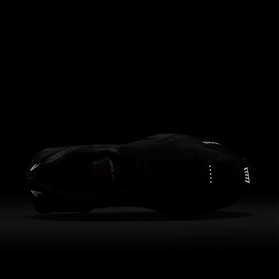 Чоловічі кросівки NIKE SHOX R4 HQ1988-001_image_11