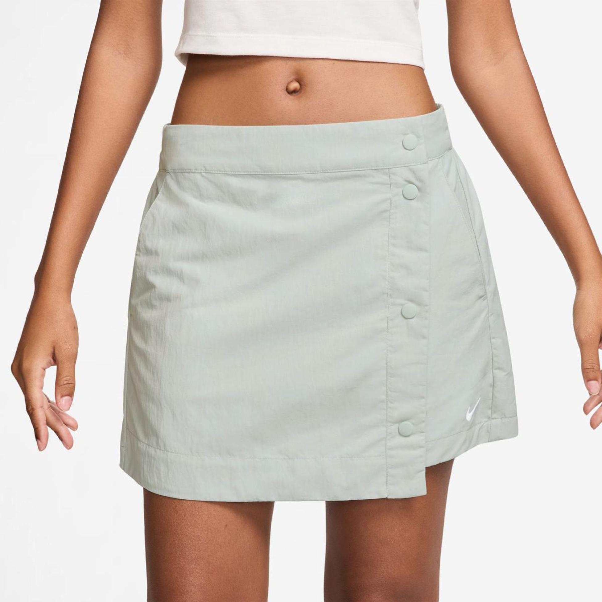 Жіночі шорти NIKE W NSW ESSNTL WVN MR 3 SKORT HM6979-034