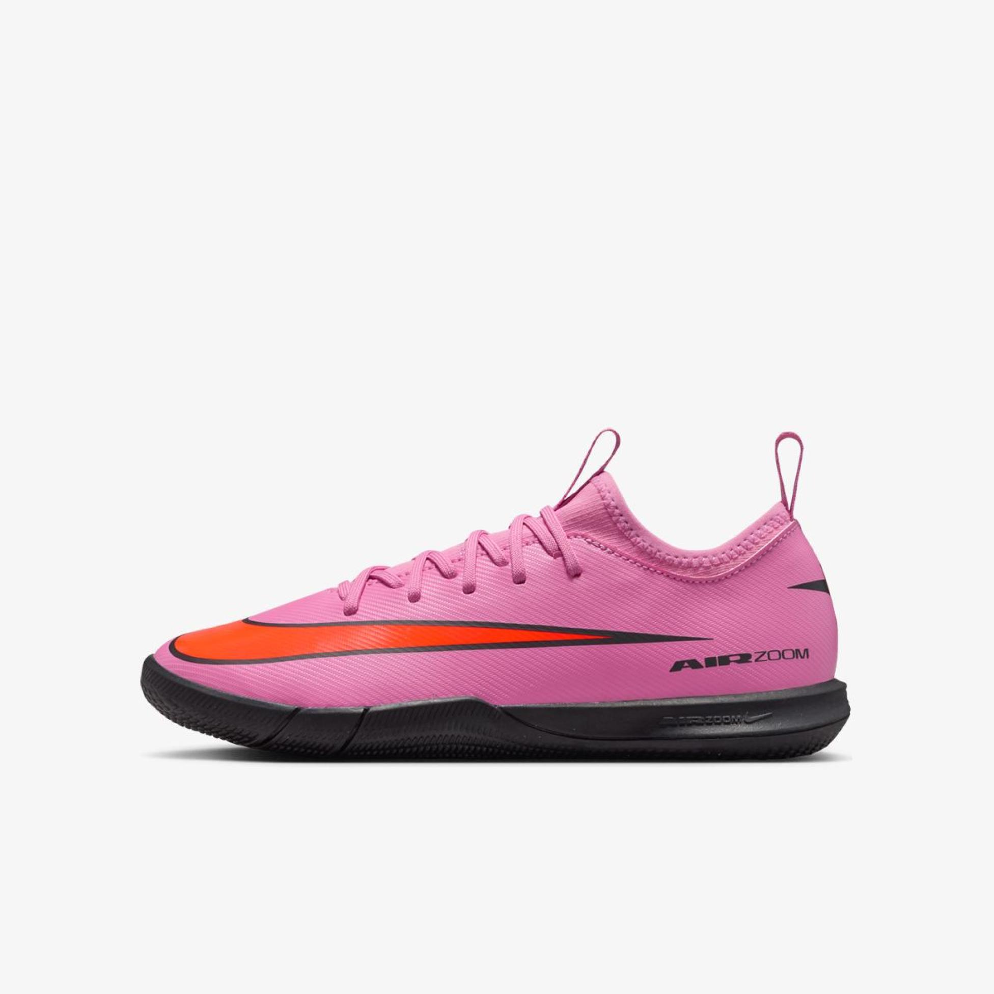 Дитячі бутси NIKE JR ZOOM VAPOR 16 ACADEMY IC FQ8411-600