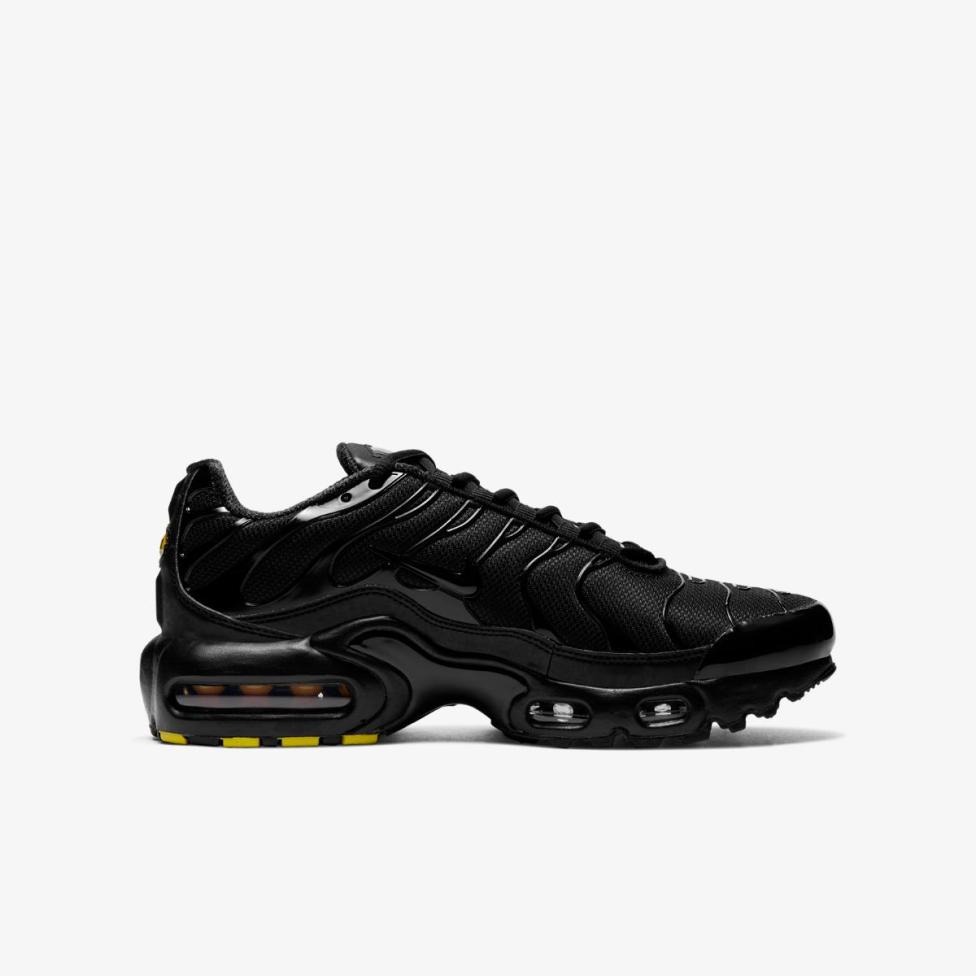 Дитячі кросівки NIKE AIR MAX PLUS TRIPLE BLACK (GS) CD0609-001_image_3