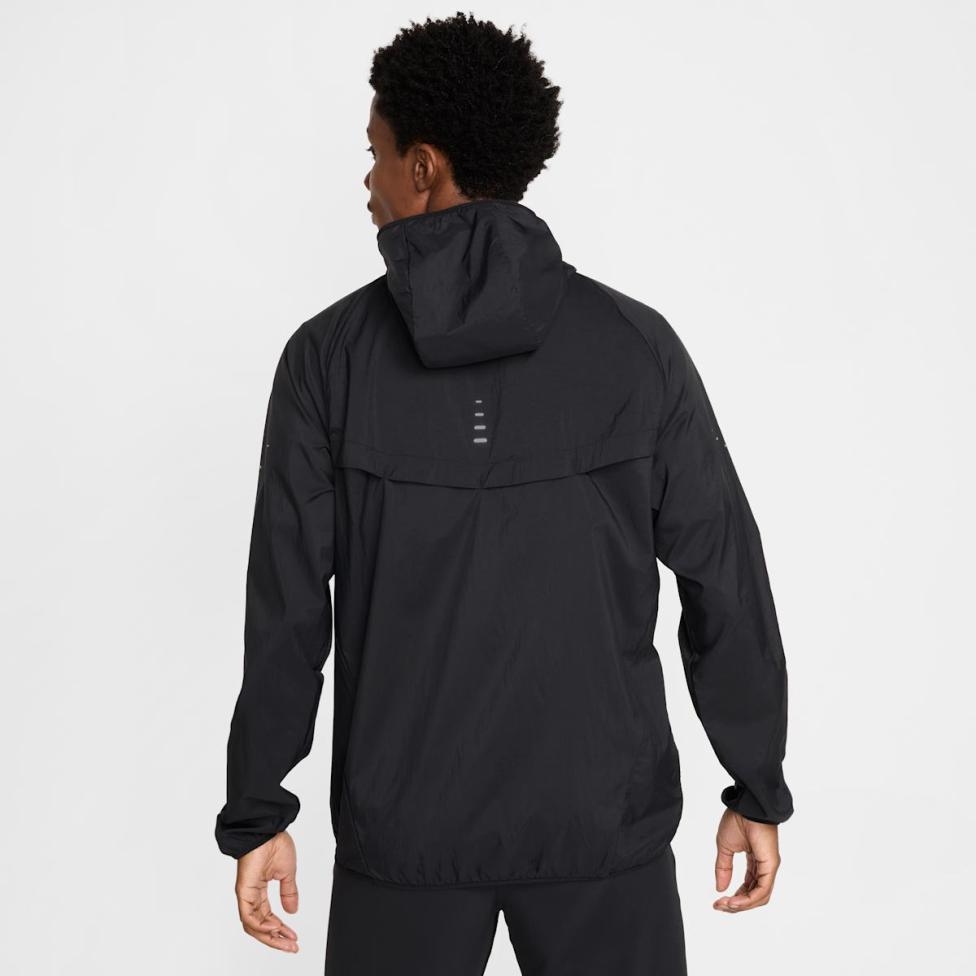Чоловіча вітрівка NIKE M NK UV RPL STRIDE JACKET HV4548-010