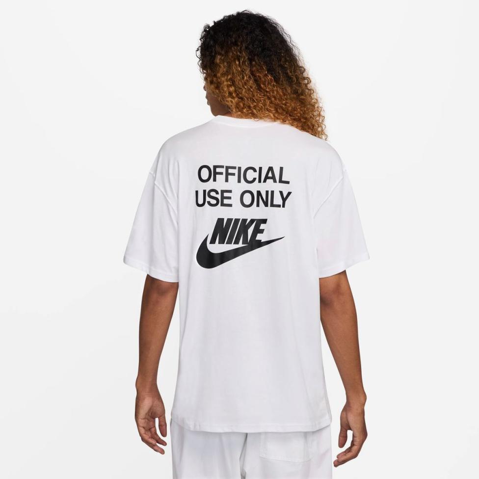 Чоловіча футболка NIKE U NSW TEE M90 OC REMIX HJ0774-100