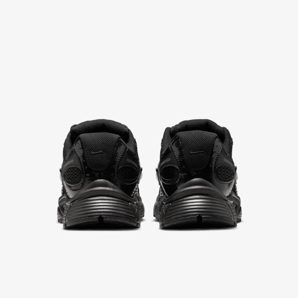 Женские кроссовки NIKE W V5 RNR HQ7901-001_image_6