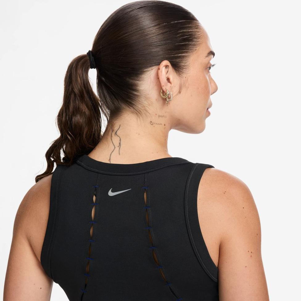 Жіноча майка NIKE W NK ONE FITTED DF TANK CPSL HM6398-010_image_4