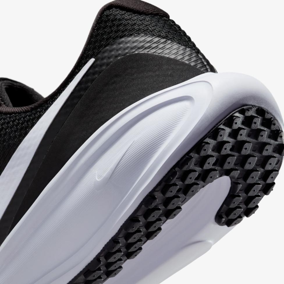 Женские кроссовки NIKE W REVOLUTION 8 HJ8485-001_image_8