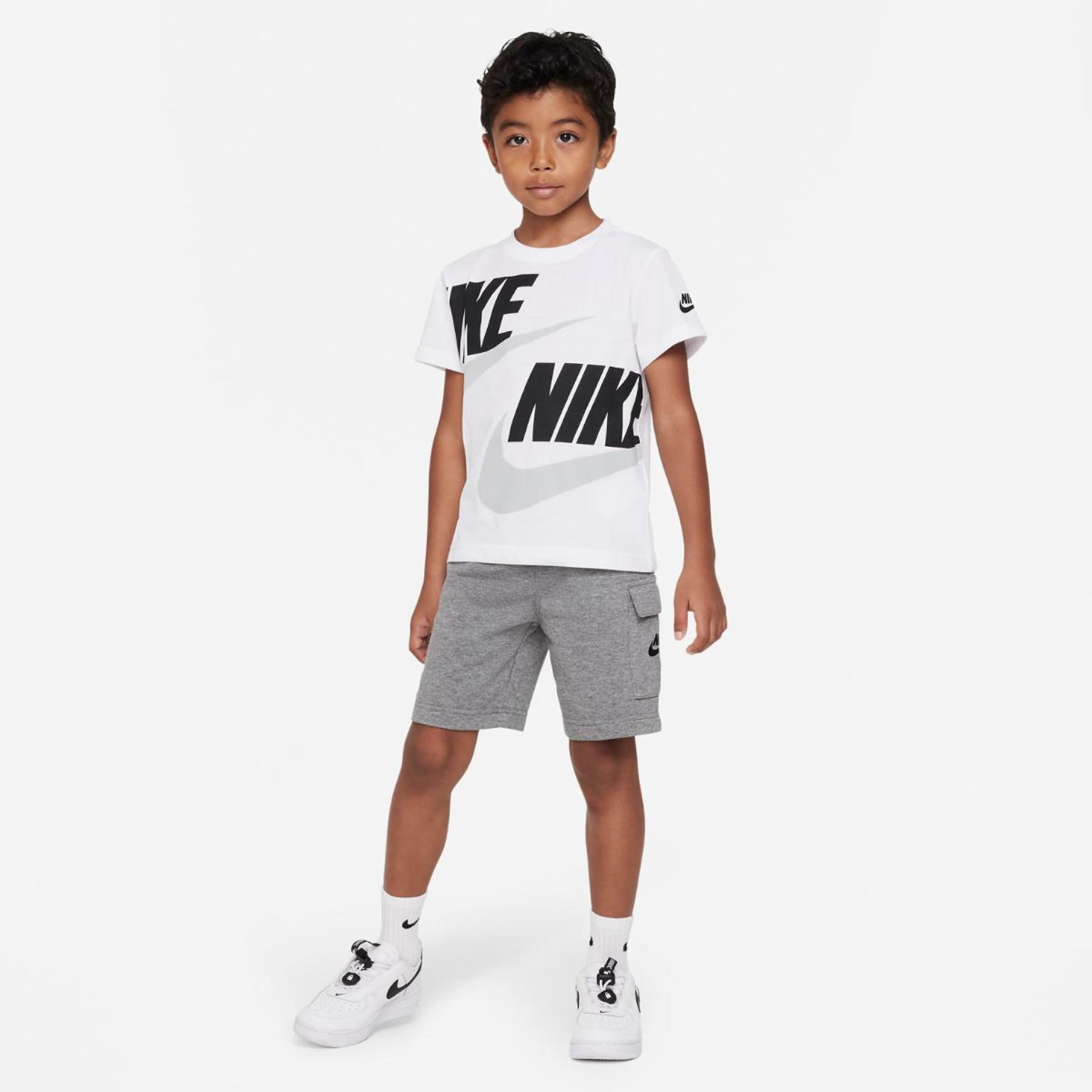 Дитячий набір: футболка, шорти NIKE NKB B NSW HBR CARGO SHORT SE / NKB B NSW HBR CARGO SHORT SE 86J213-GEH