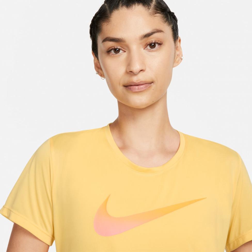 Жіноча футболка NIKE W ONE Dri-FIT SWSH HBR SS DX1025-795_image_3