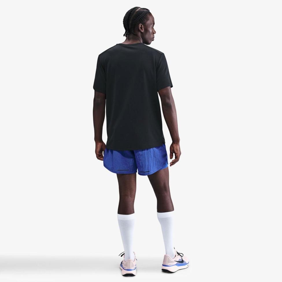 Чоловіча футболка NIKE M NK WINTER MILER SS TOP HV2676-010_image_5