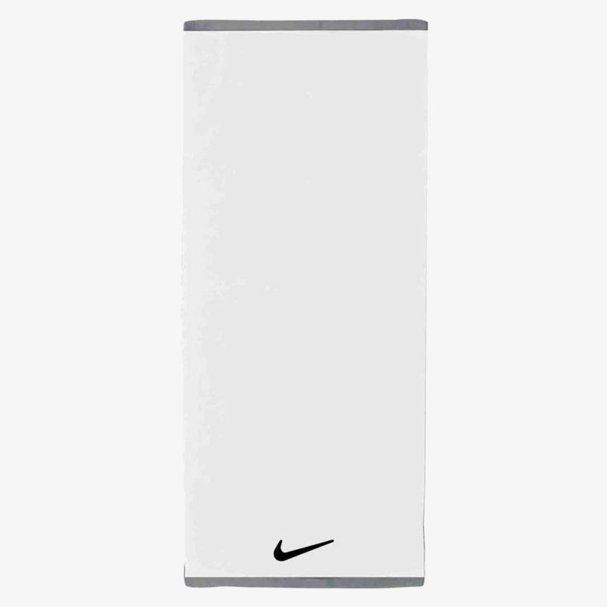 Рушник NIKE FUNDAMENTAL TOWEL MEDIUM NP WHITE/BLACK M N.101.2438.101.MD