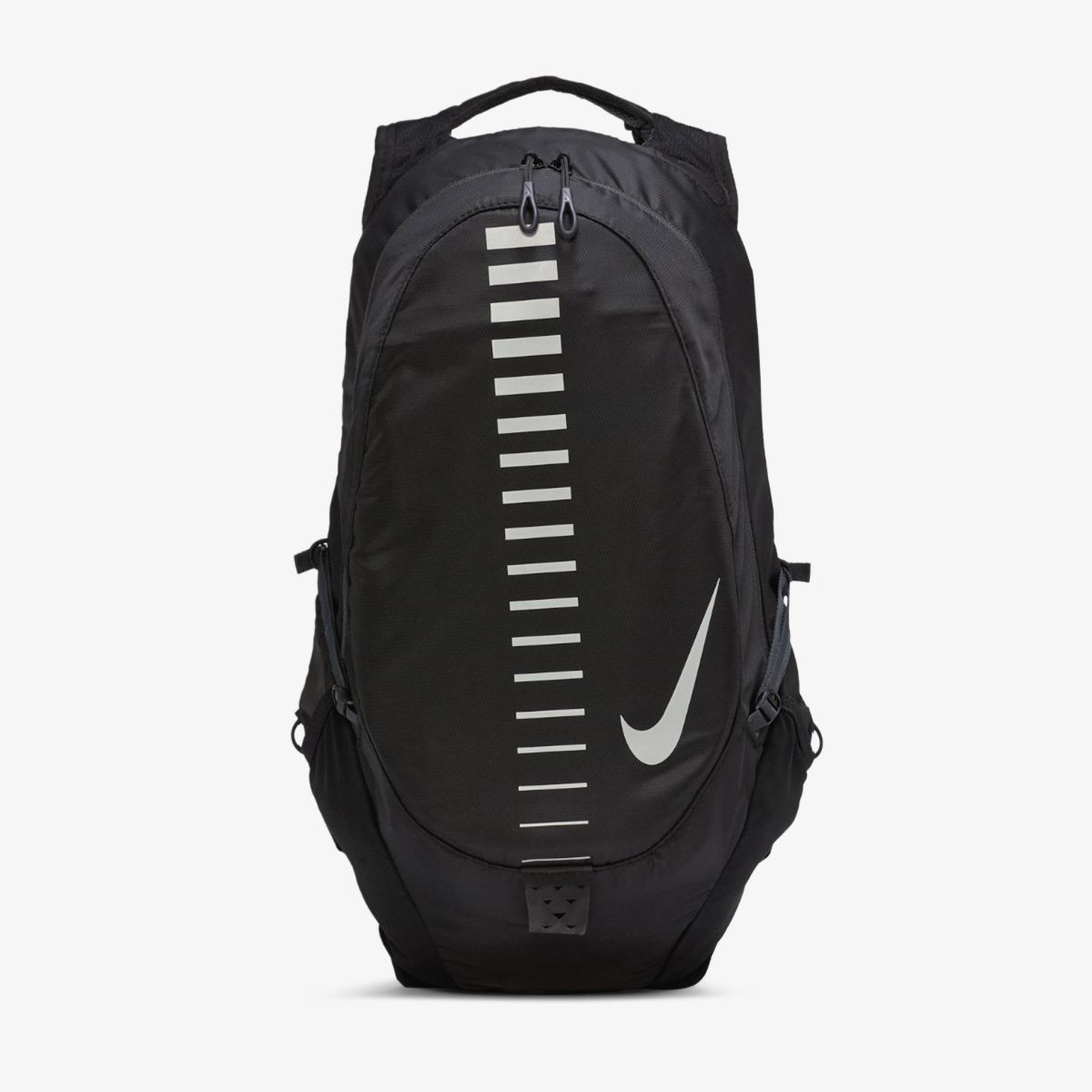 Рюкзак NIKE COMMUTER BACKPACK 15 L BLACK/ANTHRACITE/SILVER NS N.000.3567.045.NS