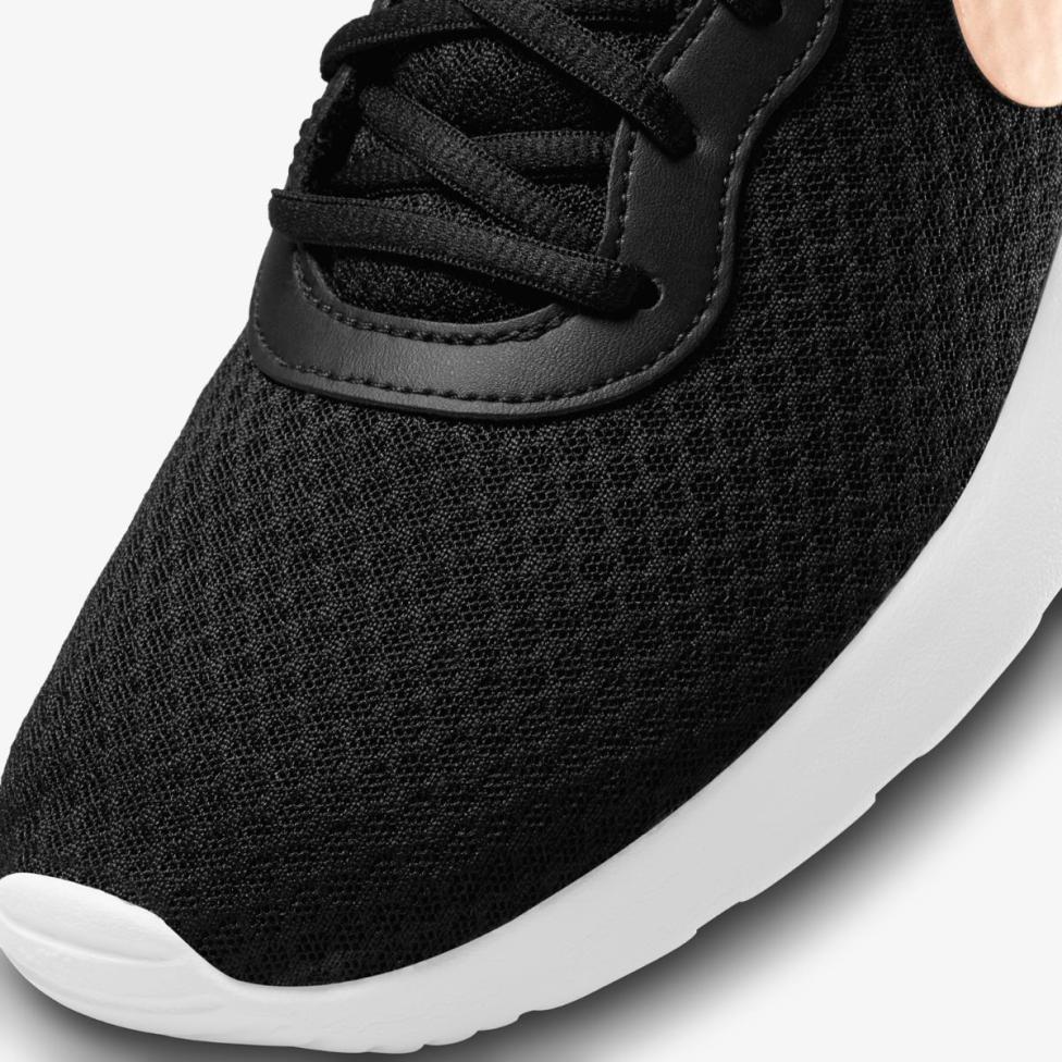 Жіночі кросівки NIKE WMNS TANJUN DJ6257-001_image_7