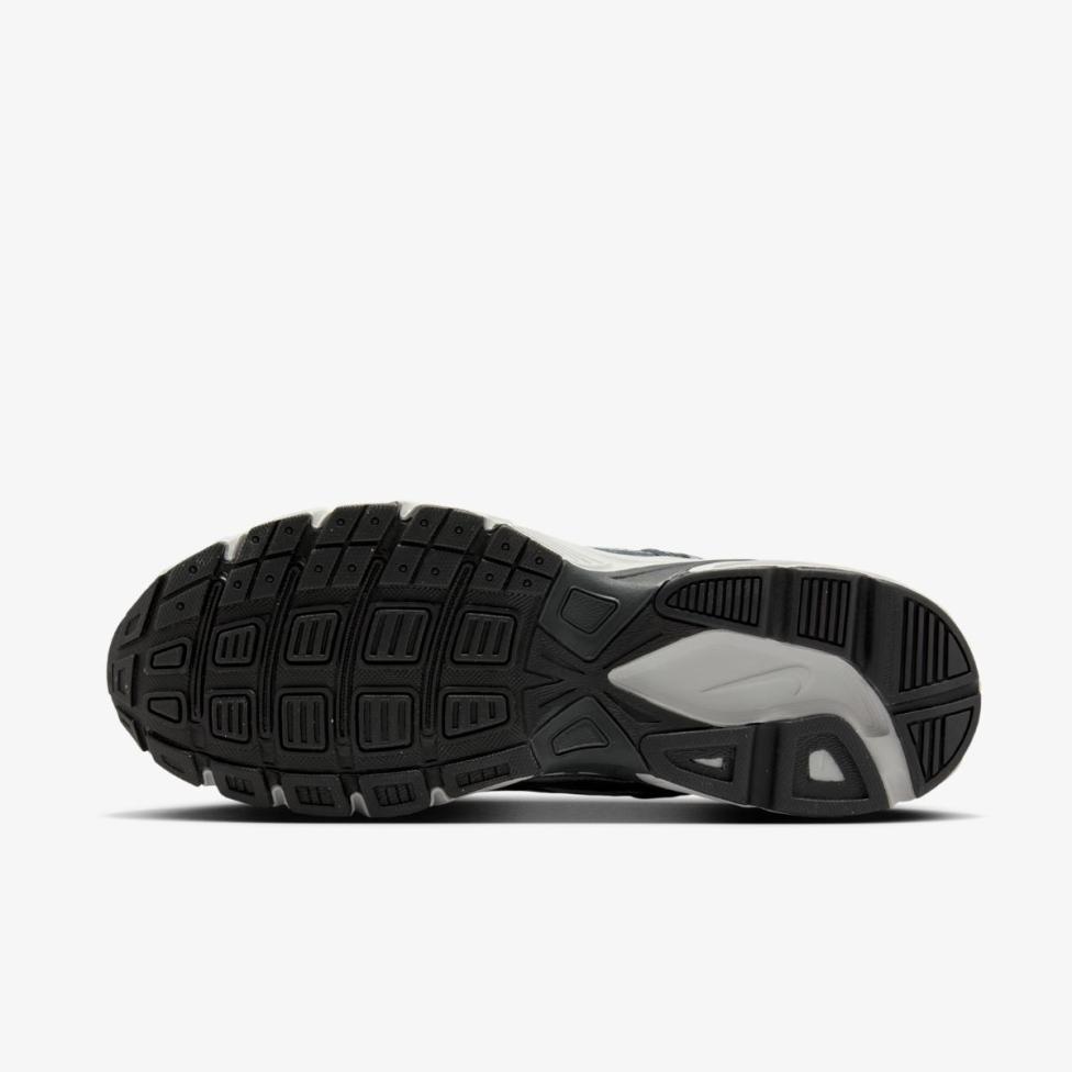 Чоловічі кросівки NIKE INITIATOR IB3083-001