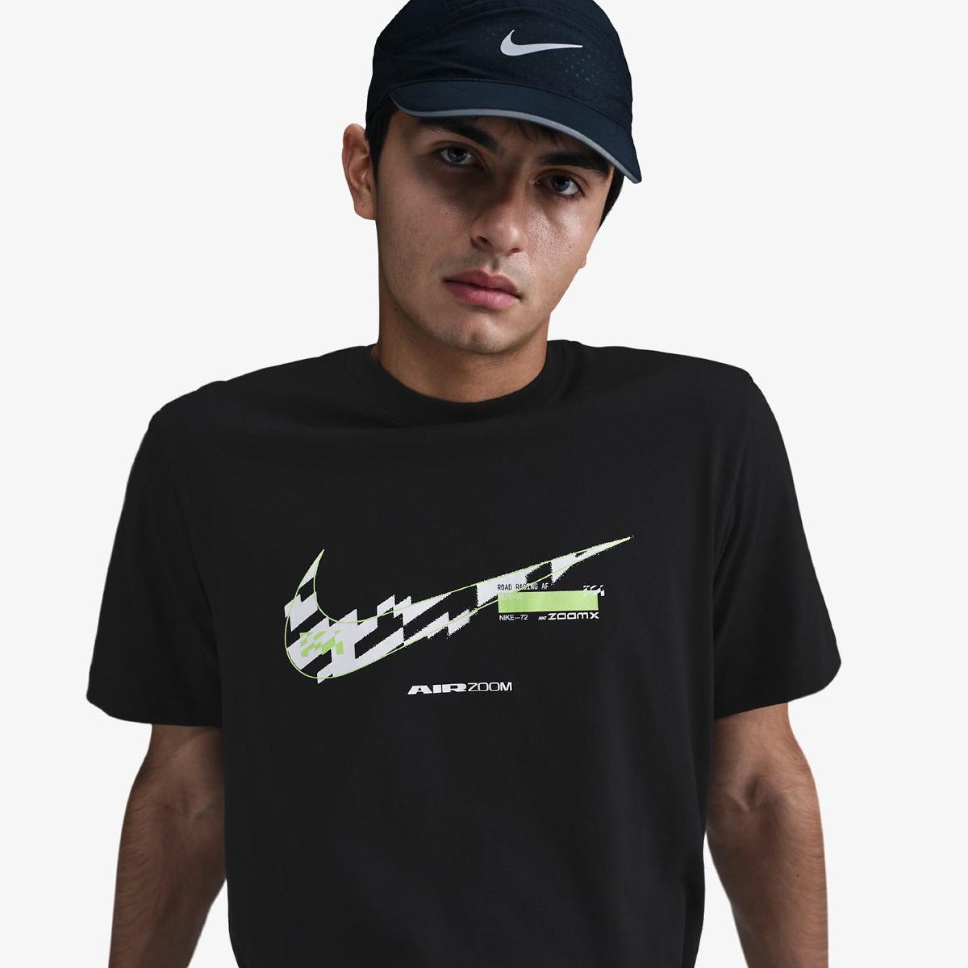 Чоловіча футболка NIKE M NK TEE ELITE ENTRY HJ3684-010