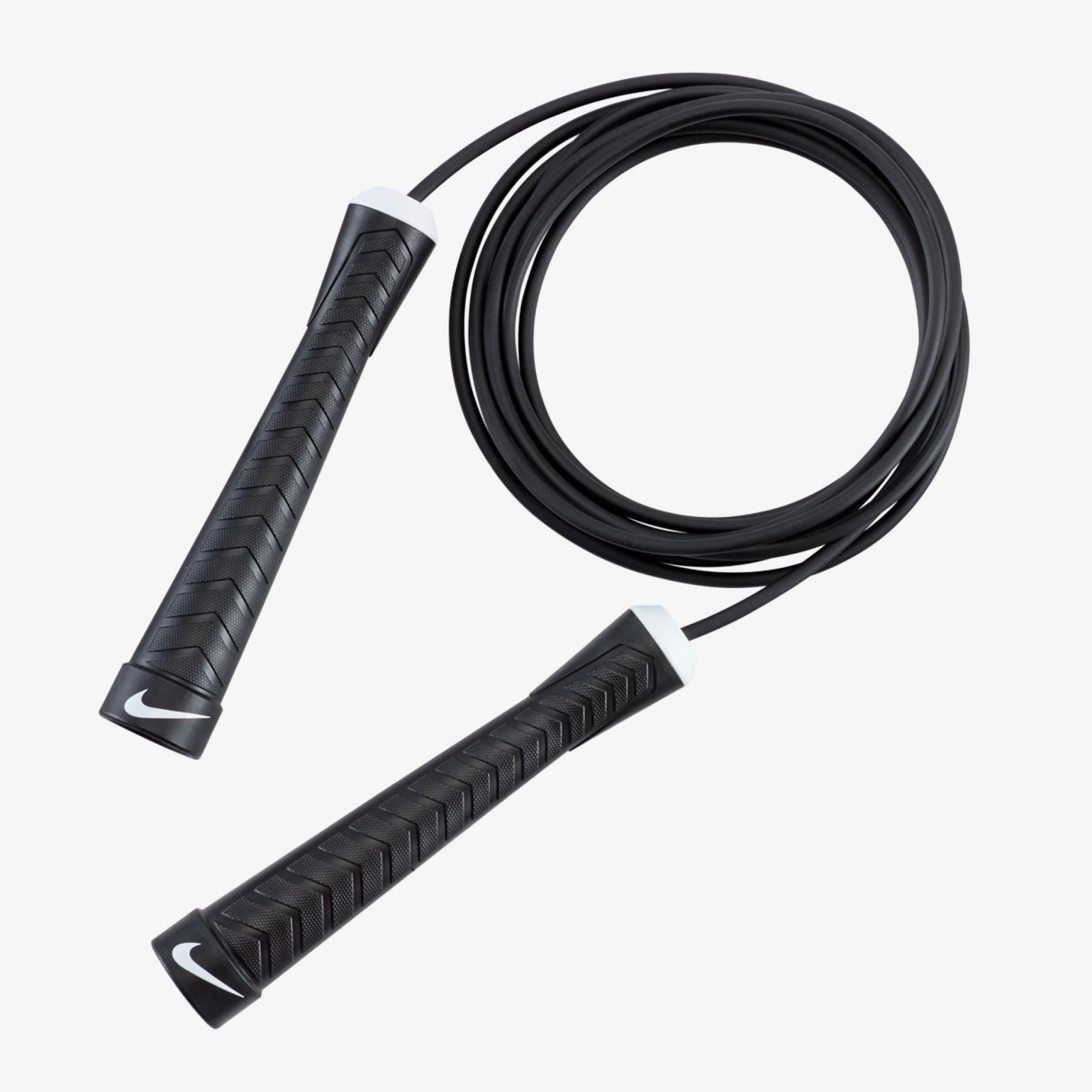 Скакалка NIKE FUNDAMENTAL SPEED ROPE BLACK/WHITE/WHITE NS N.100.0487.027.NS
