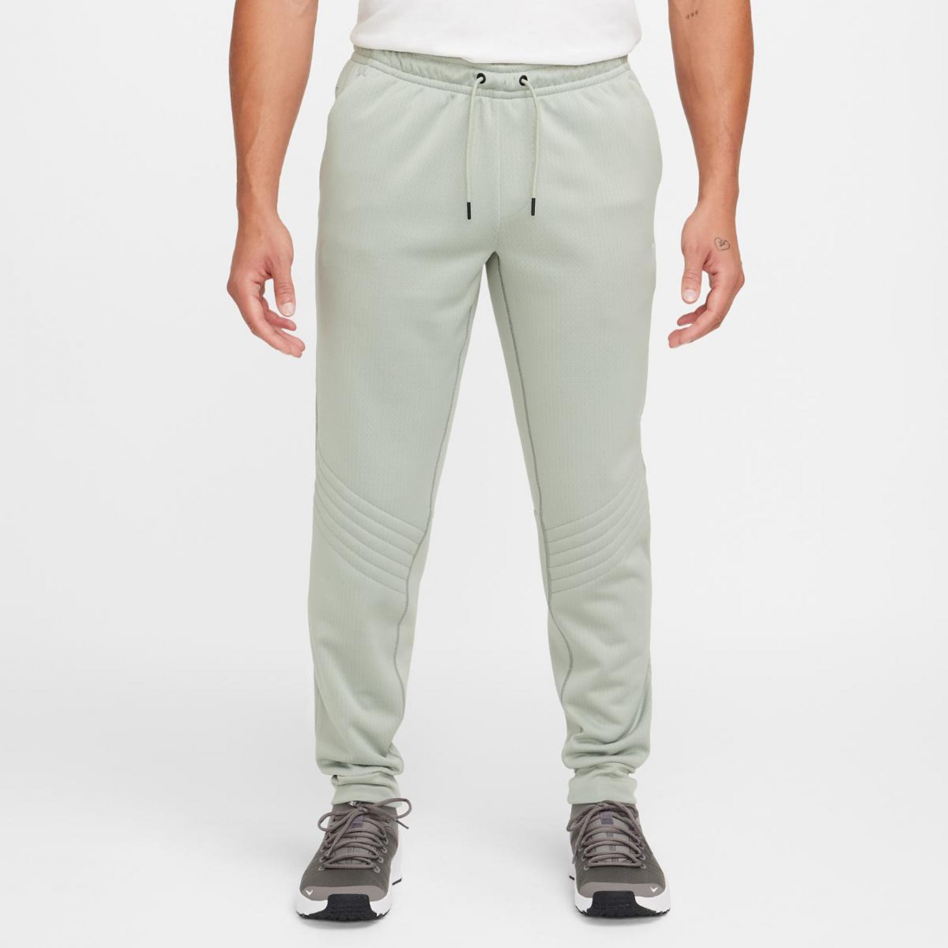 Чоловічі штани NIKE M NK TF RPL THRMA SPHR WNT JGR FZ1109-370