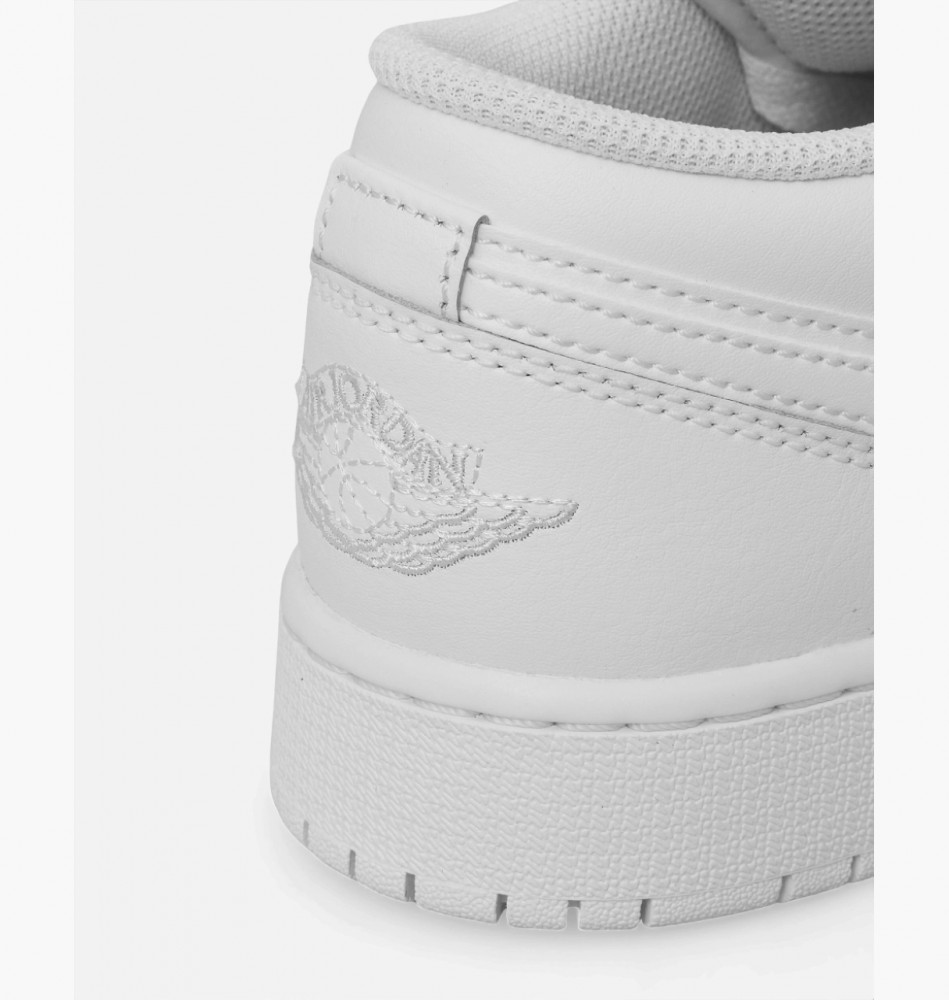 Кросівки AIR JORDAN 1 LOW 553560-136_image_4